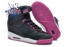 Meilleures Nike Air Revolution Sky High Wedge Sneakers Noir Pourpre (599410-001)